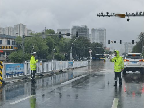 赣州天气30天，从阴雨连绵到晴空万里的季节变换